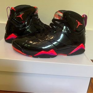 Air Jordan 7 WMNS “Black Patent”